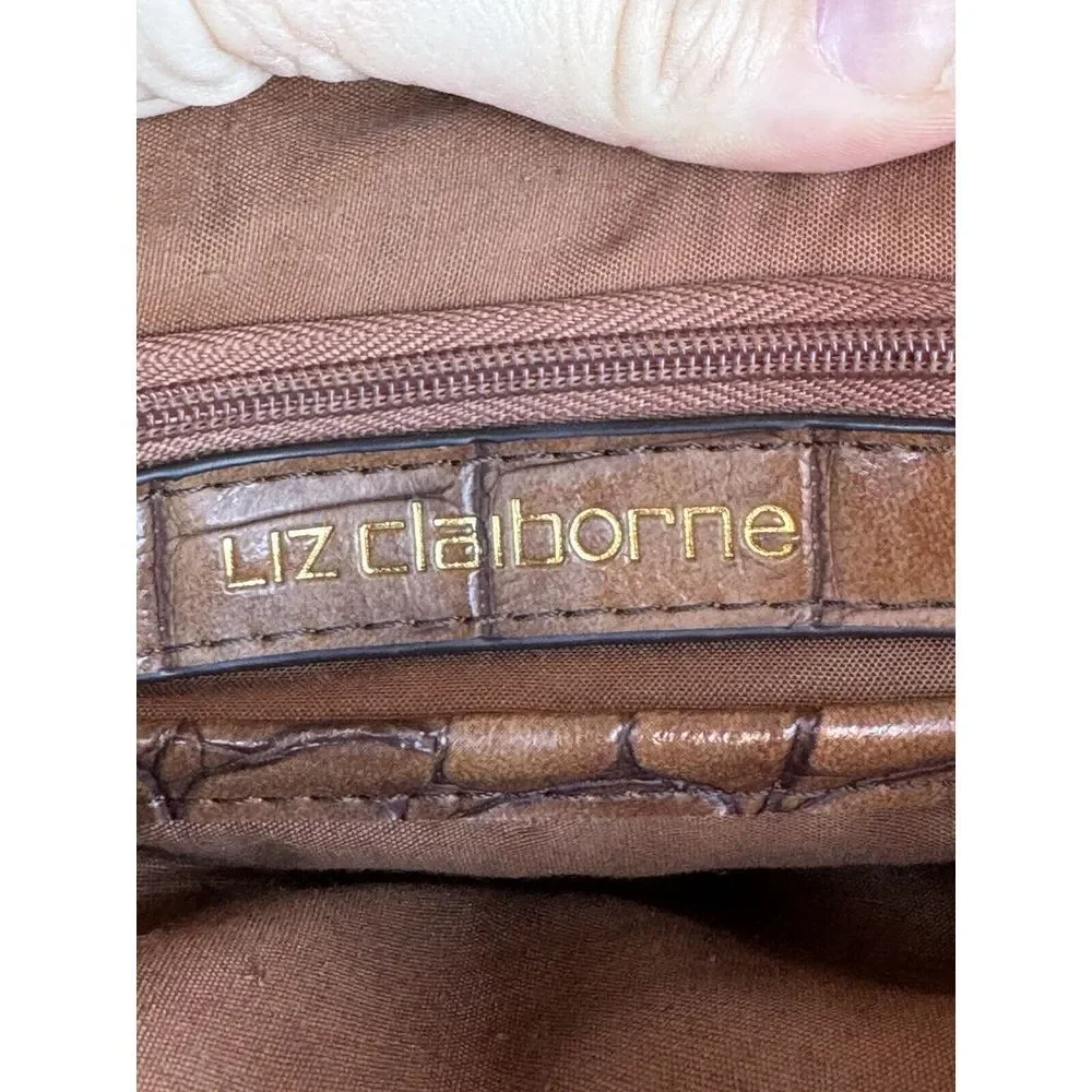 Liz Claiborne‎  Cross Body bag in Maple color Fashion Purse